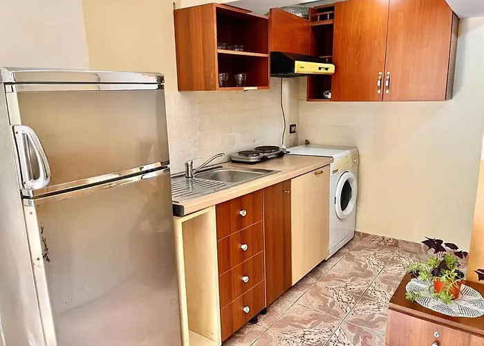 Apartamento Tirana's Stay! *